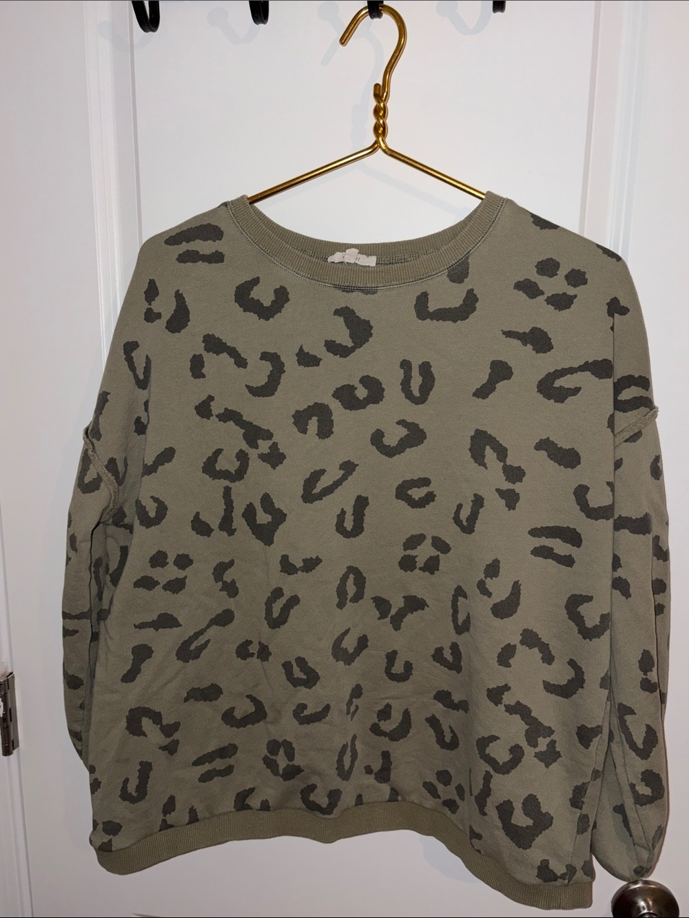 easel Olive Green Camo-Style Crewneck Sweatshirt
